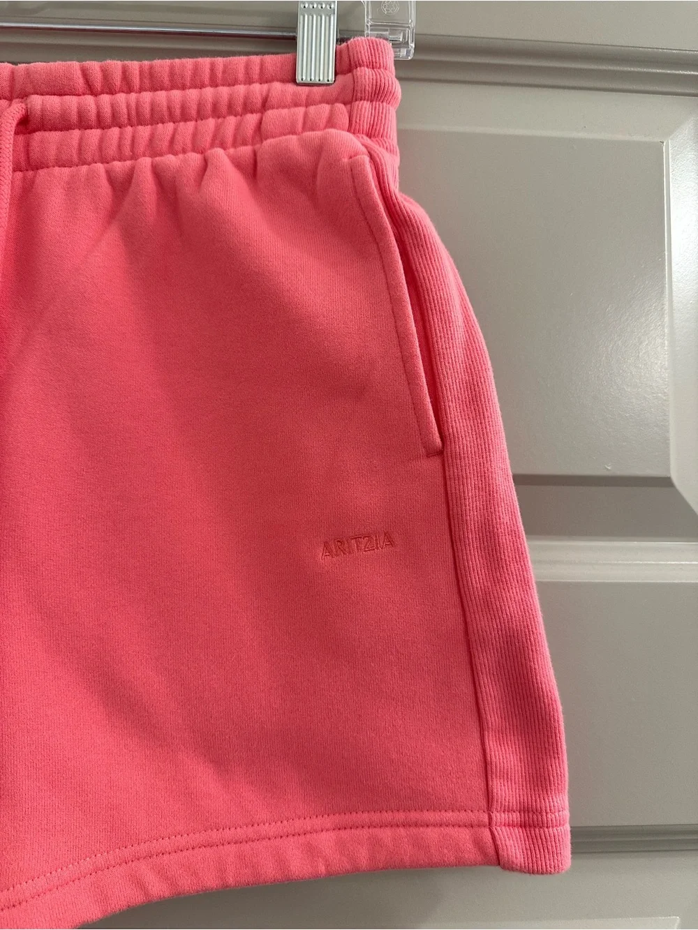 Aritizia Cozy Fleece Shorts - Picture 3 of 5